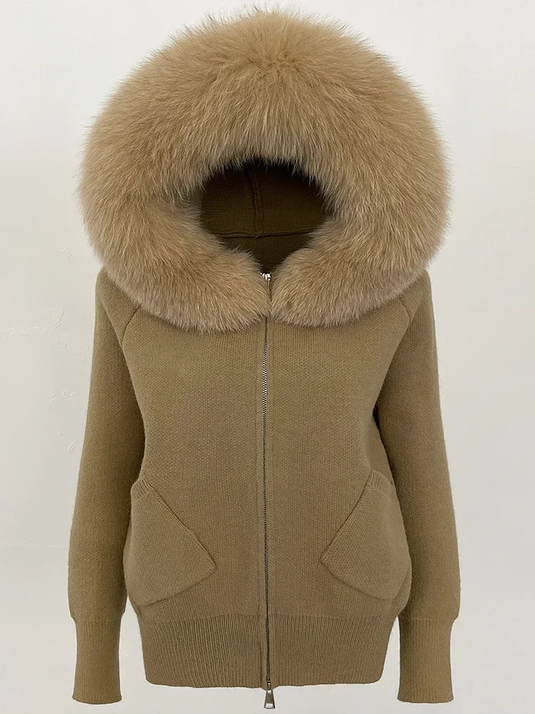 2025 Cappotto di pelliccia naturale Maglione da donna con cappuccio Grande collo di pelliccia di volpe reale Moda Autunno Inverno Abbigliamento Giacca corta lavorata a maglia femminile