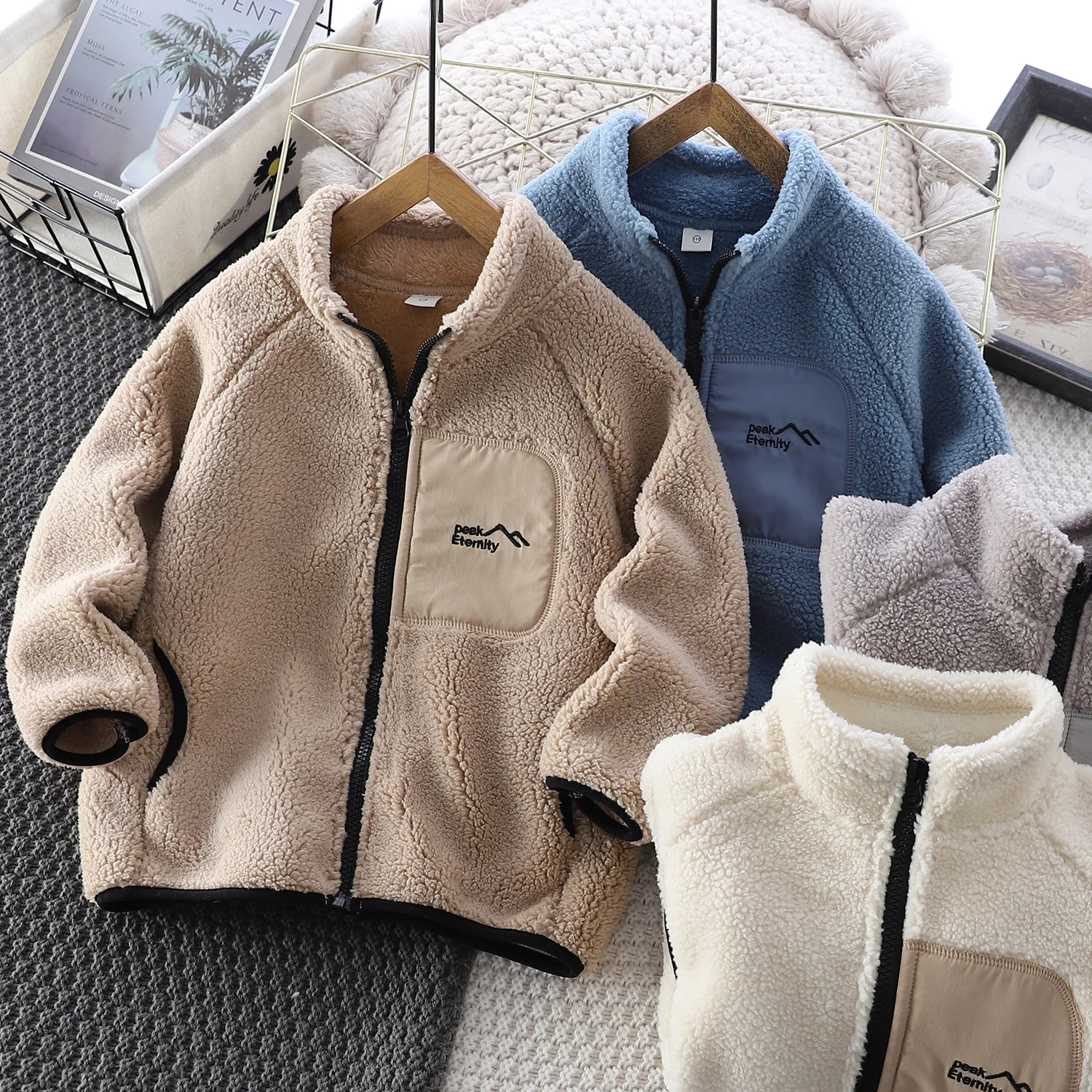 

Children's fleece-lined coat for autumn and winter 2025 thickened and padded for warmth outwear high collar unisex