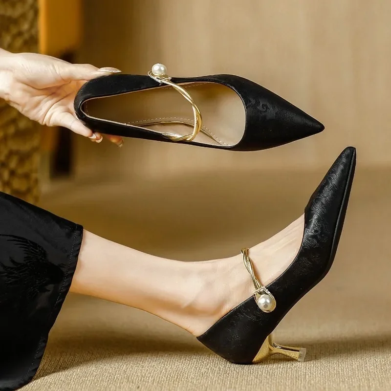 

Fashion Concise heel Single Shoes Women's Summer 2026 New Slip on Comfortable pumps Inner shoes