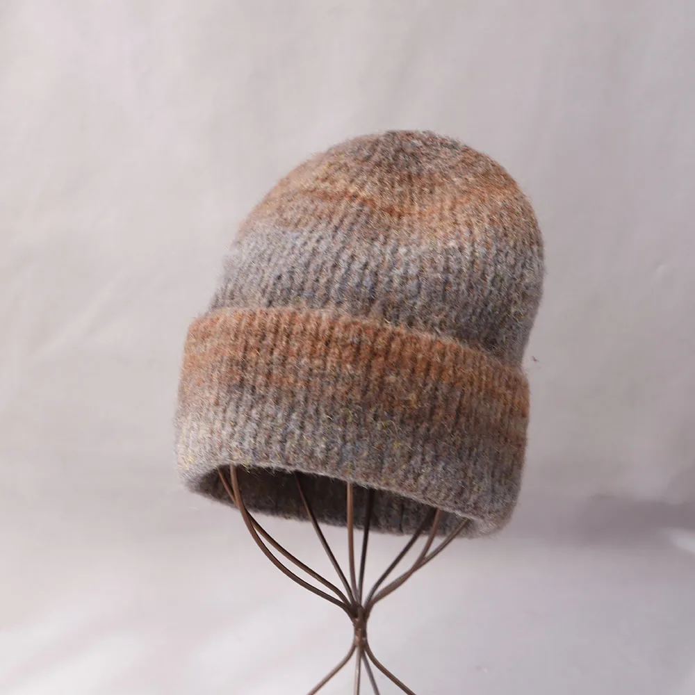 2025 Neue Y2K Trendige Wintermütze, Wollmützen für Damen, Modische Warme Beanie-Mützen, Damen-Regenbogen-Farbverlauf-Kopfbedeckung – Detail 1