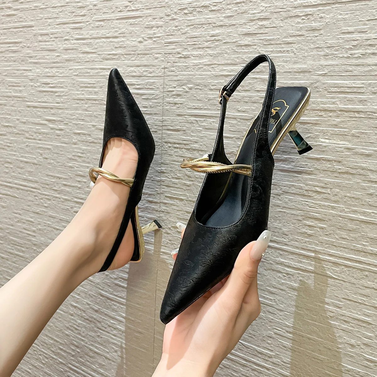 Satin Luxury Pointed Toe High Heels Women Fashion Designer Sandals Women Green Slingback Party Dress Shoes Muller Pumps Women