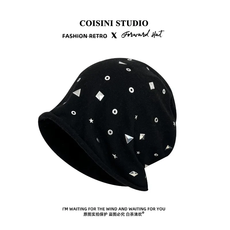 Koreanische Persönlichkeits-Beanie mit Nieten-Design für Herbst und Winter, warme und vielseitige Mütze für Männer und Frauen – Detail 3