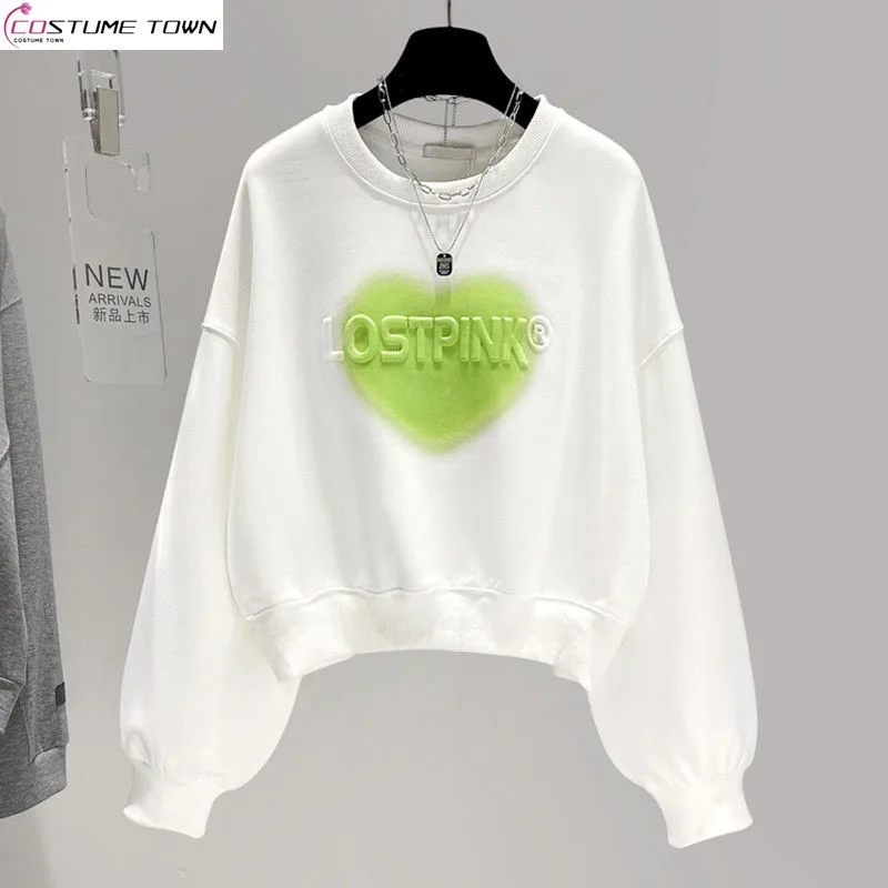 

2024 Autumn Fashion Short Round Neck Love Picture and Text Casual Thin Korean Edition New Loose Top