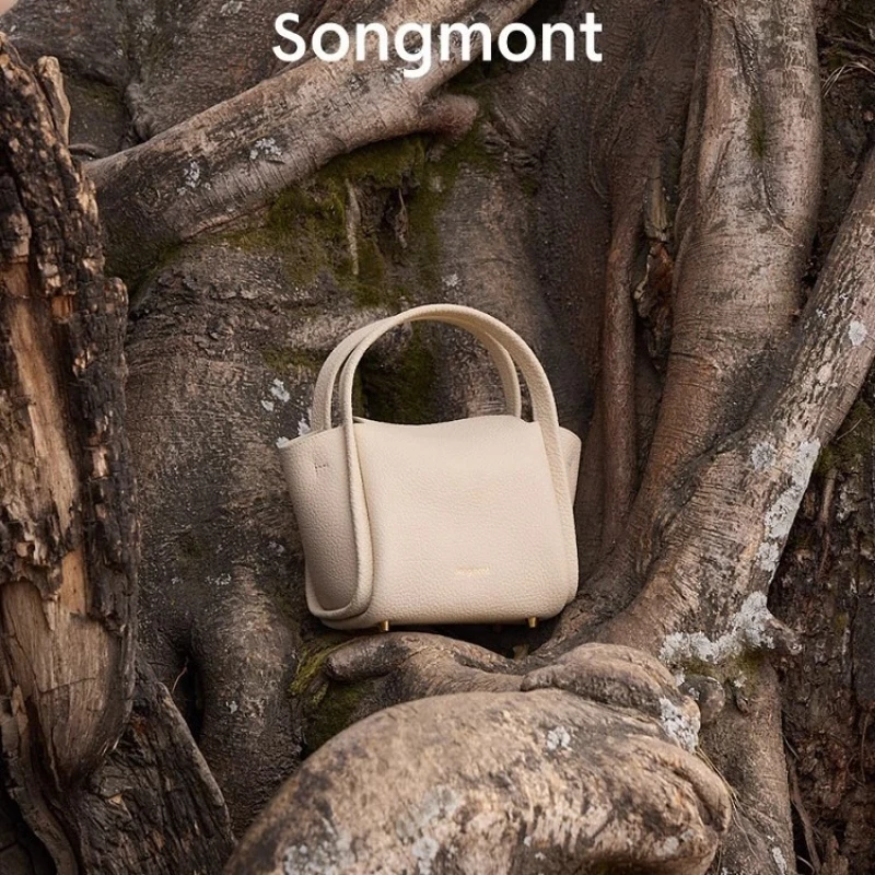 

Songmont Yuanbao bag mini vegetable basket head layer cowhide handheld crossbody mini small cell phone bag
