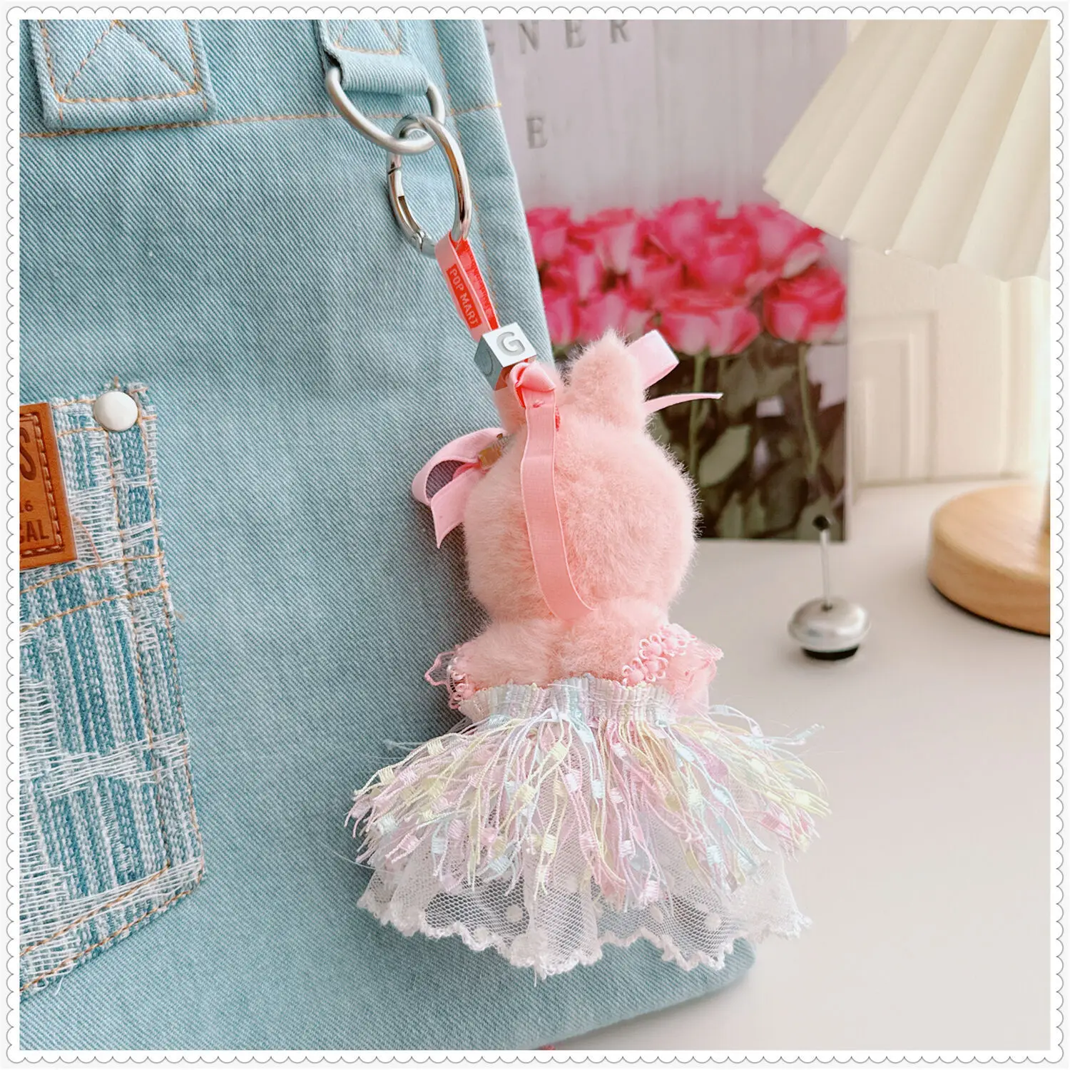 

10 см Labubu 4-го поколения 4,0 комплект одежды для кукол розовое платье на тонких бретельках с лентой Labubu аксессуары для кукольной одежды