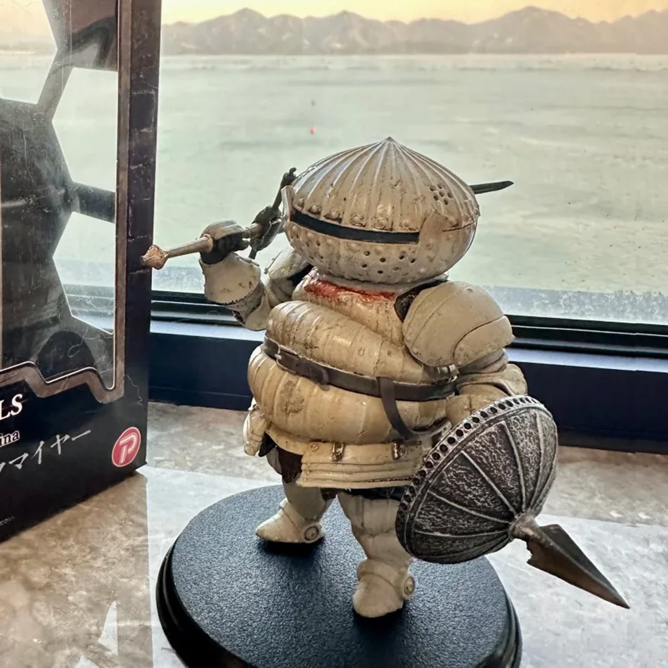 13CM Anime Spiel Dark Souls Siegmeyer Figur Q Version Dark Souls Sculpt Sammlung Stehende Modell Spielzeug Geschenk Action Figur
