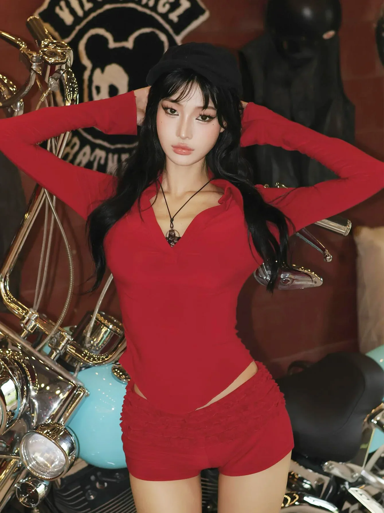 

Women Casual Set Polo-neck Slim Hourglass Waist Long Sleeve Irregular Crop Top + Ruffles Shorts Fashion Slim Streetwear Suit