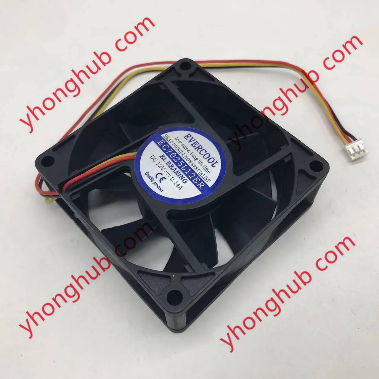 

EverCool EC7025L12ER DC 12V 0.14A 70x70x25mm 3-Wire Server Cooling Fan