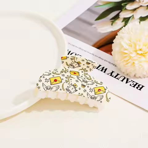 Cartoon Owl Print Hair Claw Clip Cute Decorative Hair Accessory Simple Stylish Multifunctional Gift Idea for Hairstyling