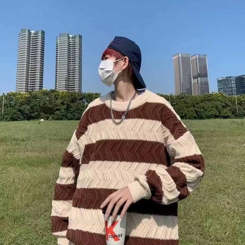 

Loose Men's Knitted Sweater Autumn Winter Large Size 35kg round Ne Twist Line Stripe Men's Jaet Baseball Collar Long Sve