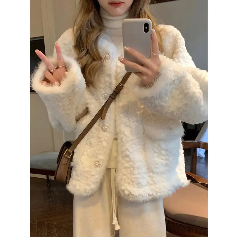 Lamb Wool Jacket Alaska Woman Popular Well Liked Favored Preferred Desired Sought After Trendy Fashionable Stylish Chic Modern