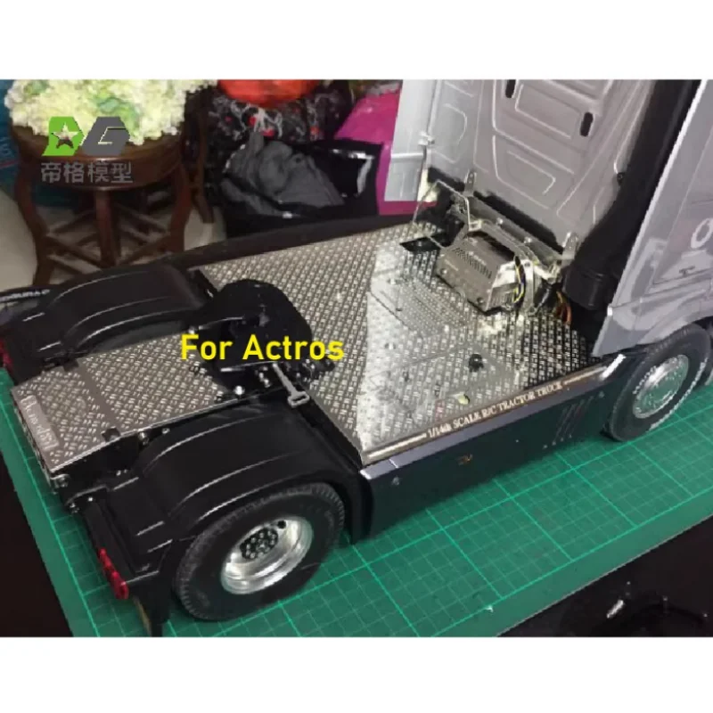 1 Stück Simulations-Metall-Silber-Groß-Schutzplatte 1/14 Tamiya RC Truck Auto für Scania 770s R620 R470 Benz 1851 MAN DIY Teile Spielzeug – Detail 5