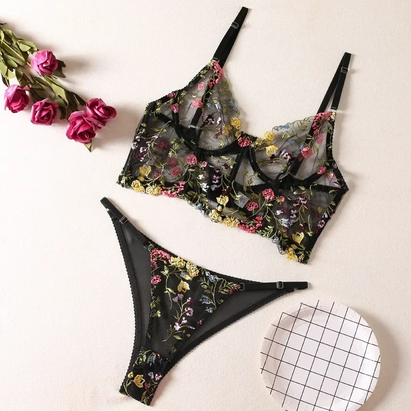 

2024 Floral Embroidery Exotic Apparel Suit with Fishbone Steel Ring Women Solid Tank Top Strap Bra Triangle Panty Underwear Set