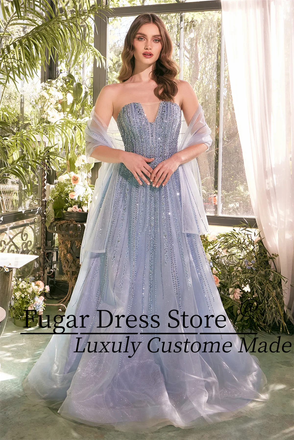 Paris Blue Beaded bez ramiączek szyfonowa długa sukienka Prom Dress Wykwintna spódnica w kształcie litery A bez ramiączek nowoczesne szaty wieczorowe z dekoltem w szpic