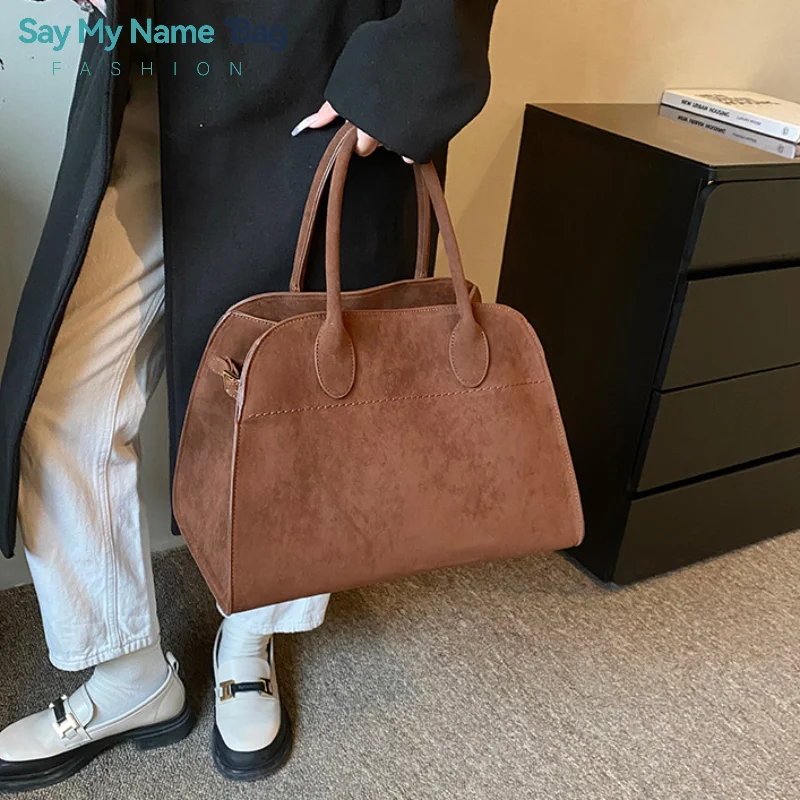 

Ladies' Top-handle Bag High-end Feel Niche Design Large Capacity Vintage Commute Handbag For Autumn/winter Season