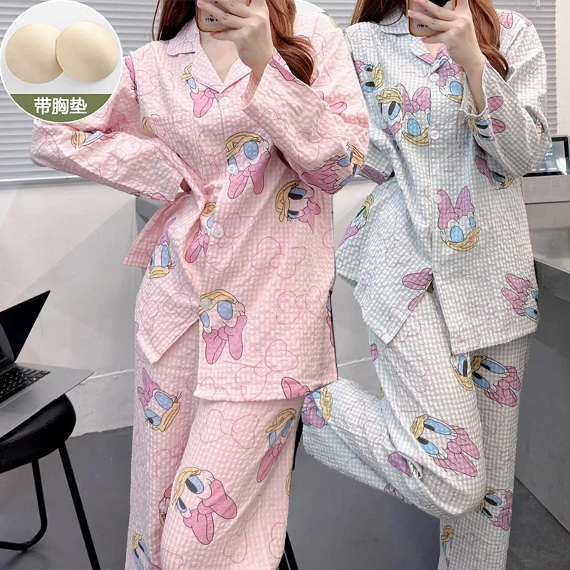 Sanrio cartoon animation Donald Duck pajamas women, cute long-sleeved lapels with chest pads, loungewear suit