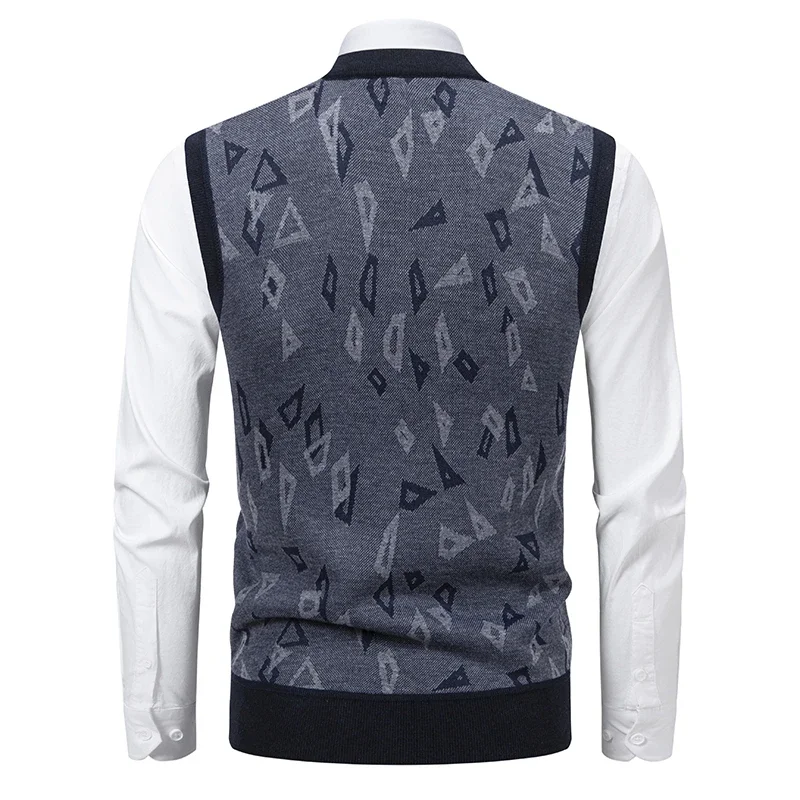 2025 Men's V-neck Knitted Sweater Warm Autumn Winter Diamond Grid Twisted Flower Casual Fashion Versatile Knit Top