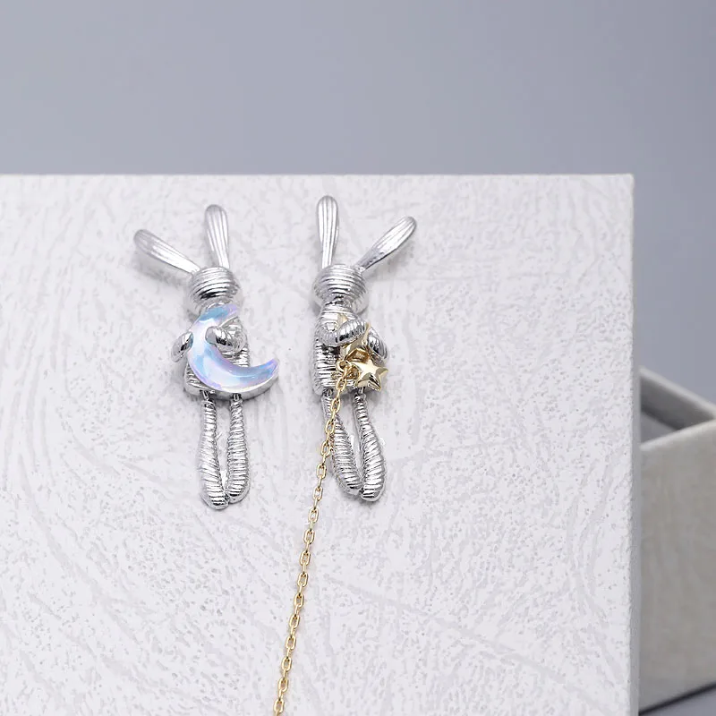 Thumbnail 2 - #2 Drop Earrings Comparison Guide