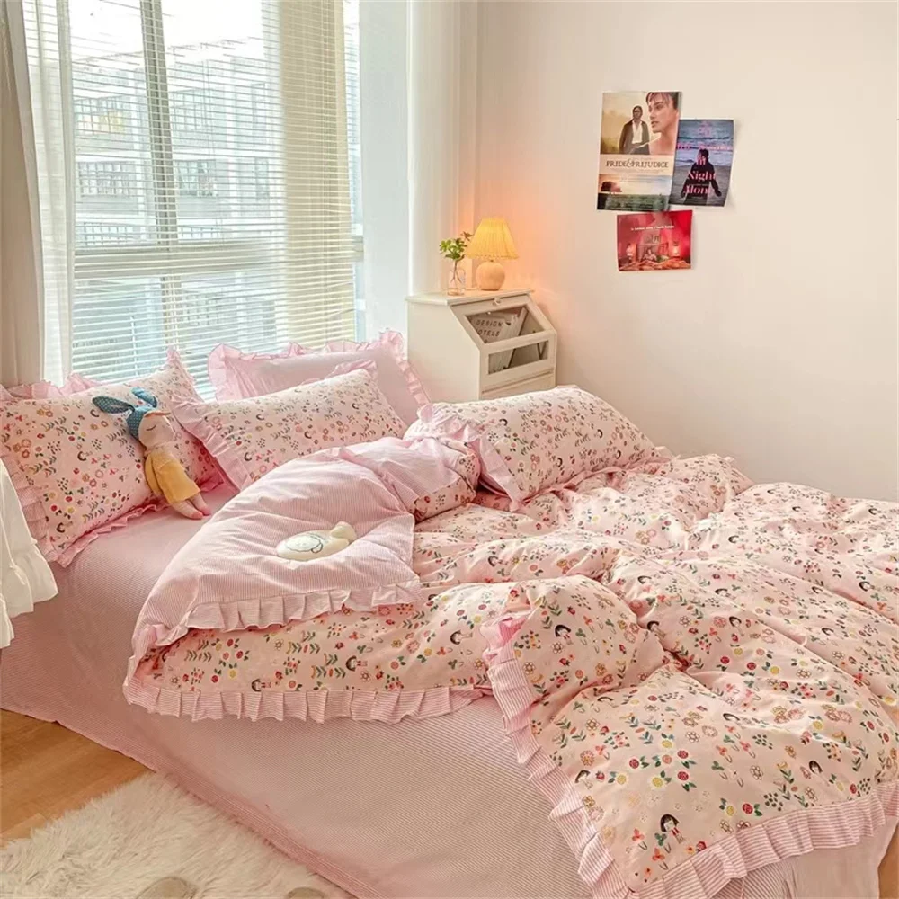 

Bed Sheet Set Quilt Cover Pillowcase Pastoral Style Small Floral Printing and Dyeing Cotton with Lace Four-piece Bedding Set