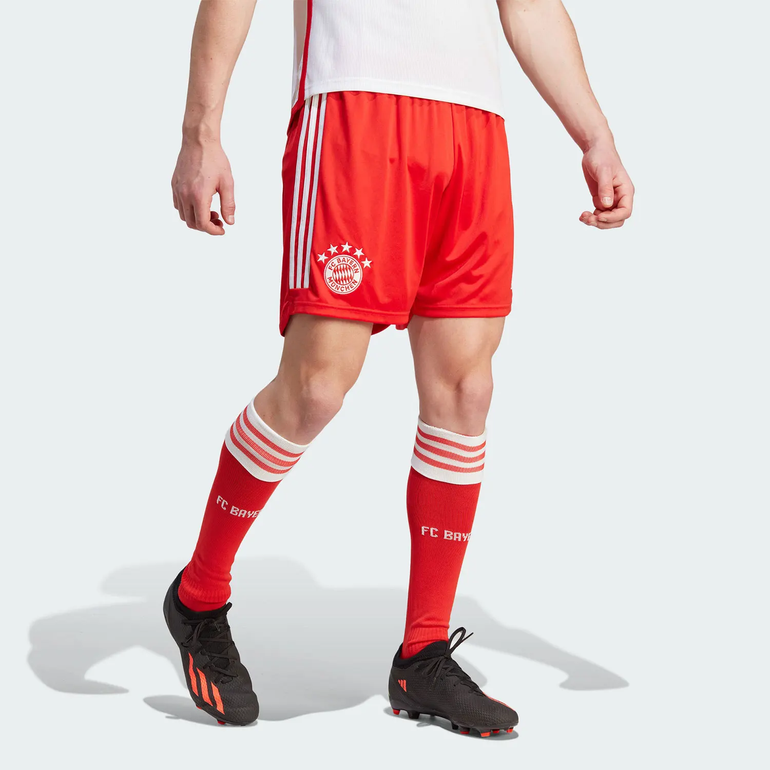 

Мужские летние спортивные шорты Adidas Originals для домашних матчей ФК Бавария (Мюнхен) IJ7444