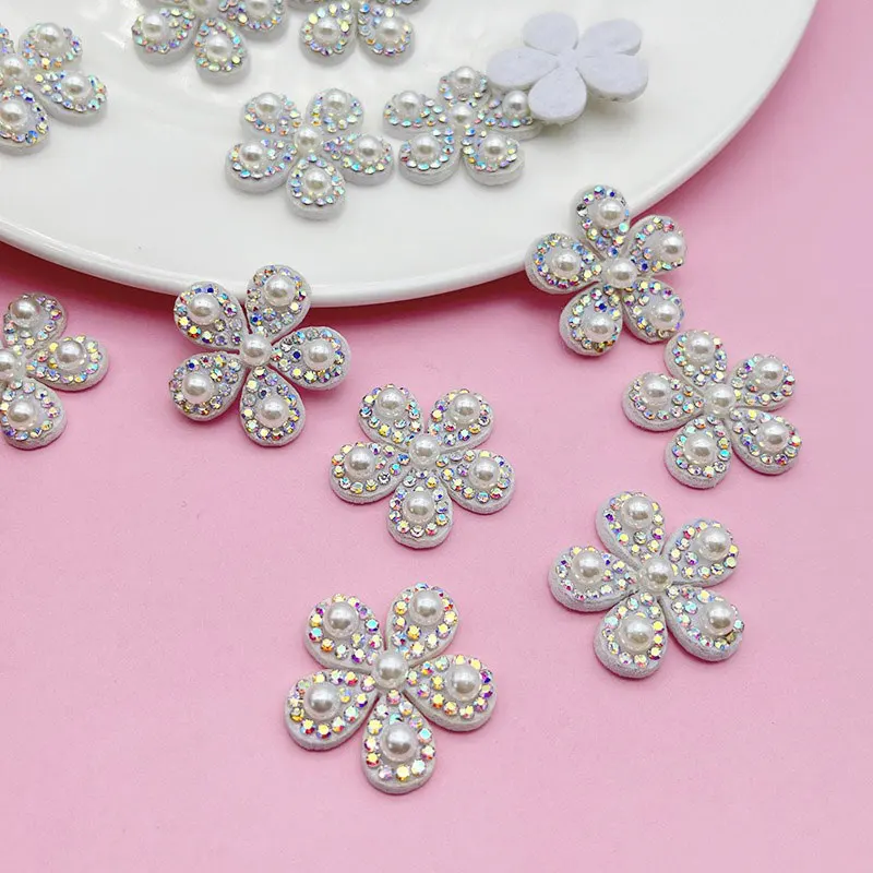 30 Stück 2,5 cm kleine Perlen-Strass-Blumenapplikationen für DIY-Haarspangen, Kleidung, Taschen, Hüte, Dekorationsaufnäher – Detail 1