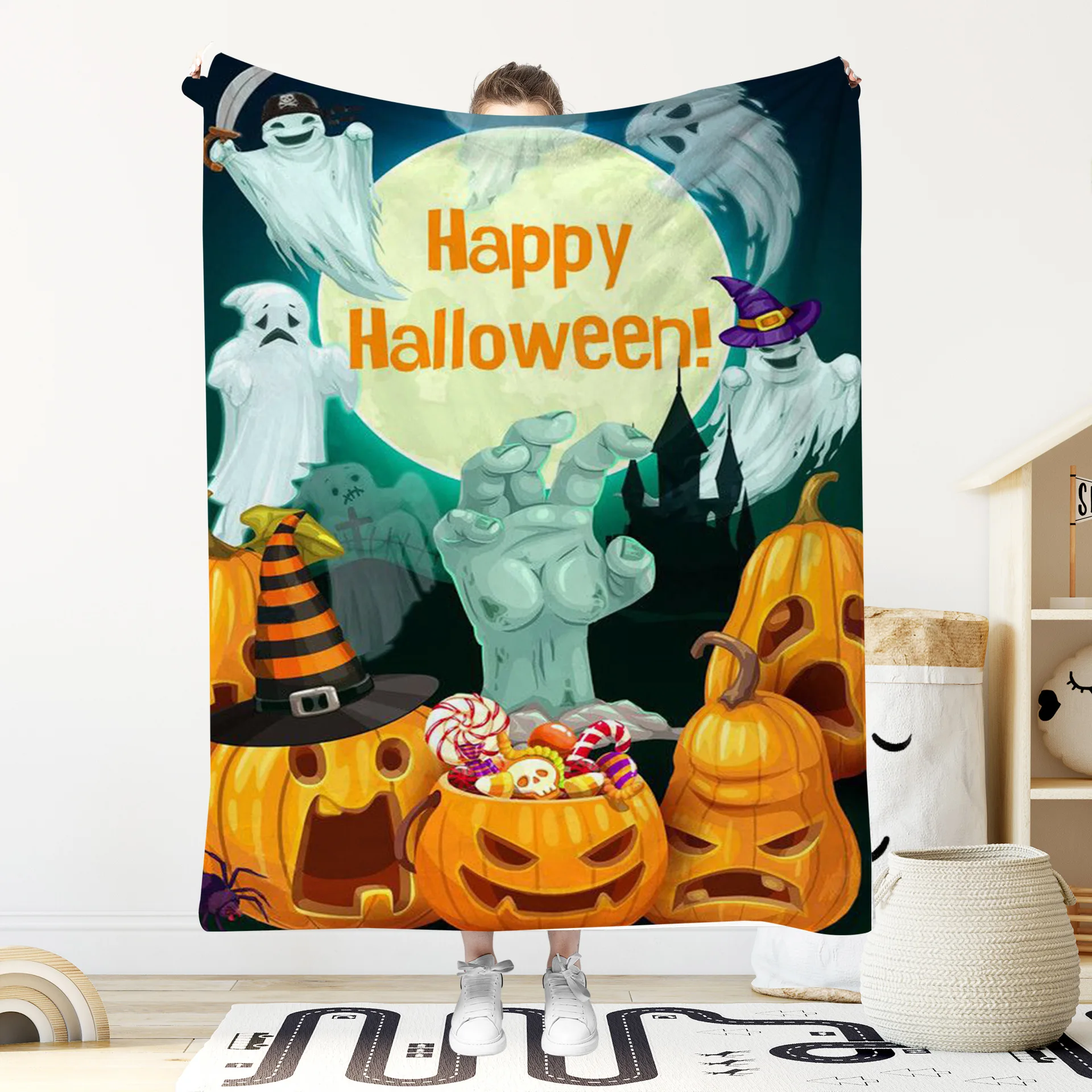 Halloween Flannel Throw Blanket Spooky Ghost Pumpkin Skull Print Soft Warm Cozy Plush Cover for Sofa Bed Home Decor Holiday Gif