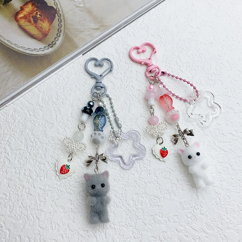 

1 Piece Sweet Cartoon Kitten Key Ring Bag Pendant for Girl Cute Strawberry Bow Cat Paw Keychain Bag Pendant Bag Accessories