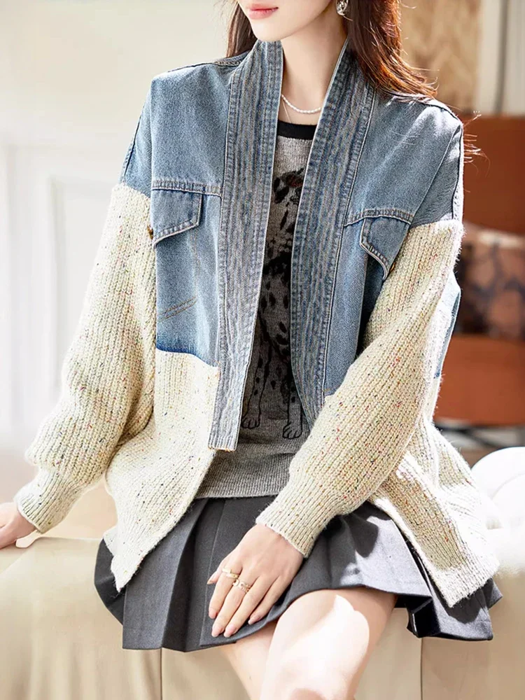 

Новинка весны 2025 года, свободная повседневная женская джинсовая куртка большого размера с v-образным вырезом