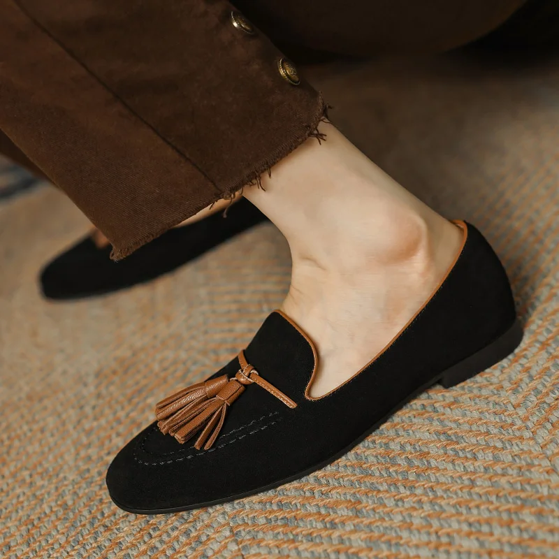 Round Toe Loafers Women Tassels Flats Slip On Simple Flat Shoes Sheepsuede Lady Mules Spring Autumn Women Fringe Flats