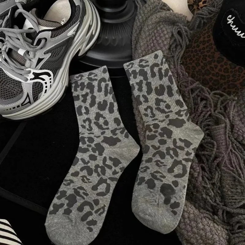 

6 Pairs Girls' Leopard Print High Tube Socks Breathable Comfortable Sweat Absorbing Autumn Winter Long Socks