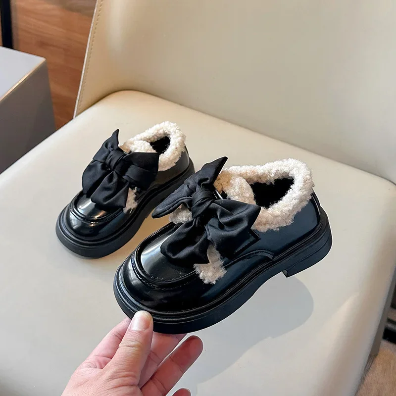 Zapatos de invierno para niños, calzado escolar de algodón con suela gruesa, versátil, informal, de cuero