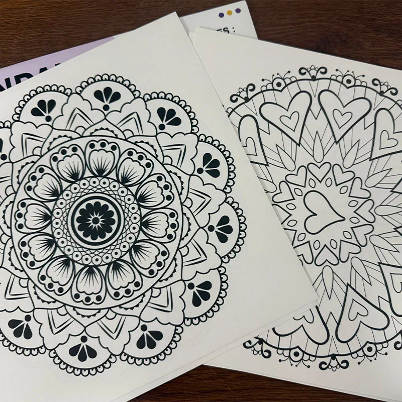 12 Sheets/Box Loose Leaf Mandala Painting Drawing Paper 180g Thick Paper Stress Relief Therapy Art Coloring Sheets
