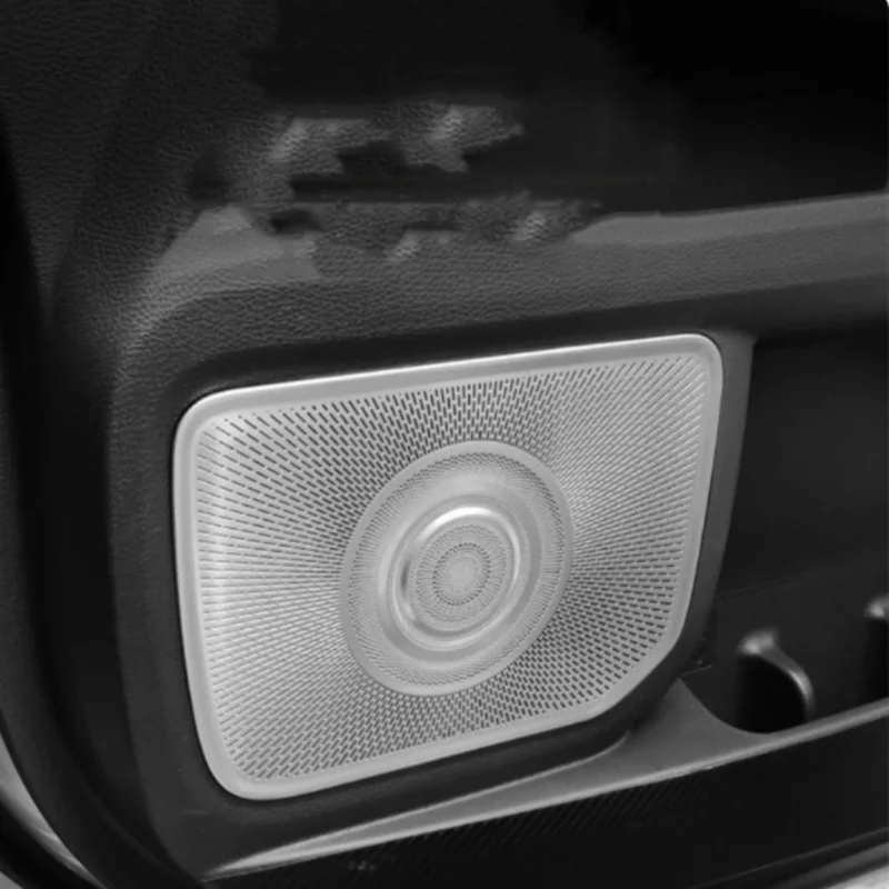 

Silver/black door stereo speaker horn cover decorated with Toyota Siena 2021-2023 retrofit accessories