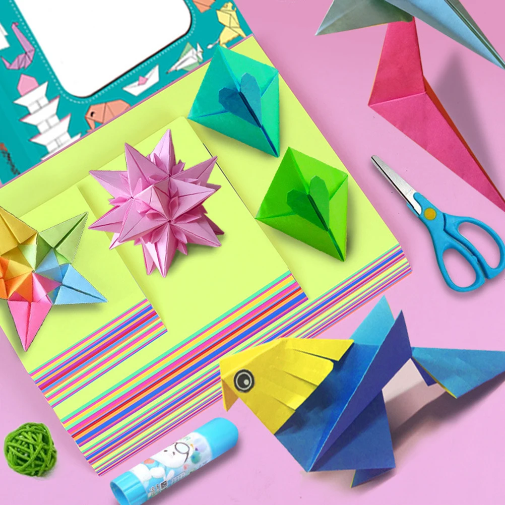 

32 Sheets Colorful Paper Exquisite DIY Folding Child H Multiuse Cutting Paper Art Craft