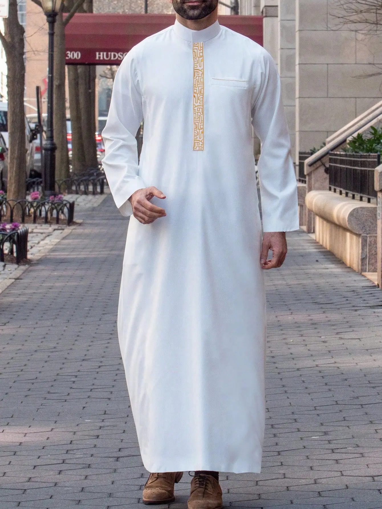 Nuovo musulmano manica lunga stile etnico ricamato arabo colletto in piedi abito da uomo Robe Abaya Ramadan Dubai lusso Islam elegante