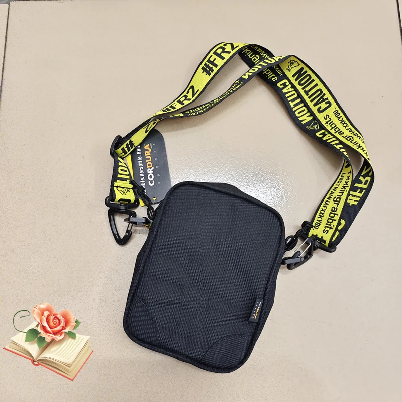 أحدث # FR2 التطريز Xlarge الأرانب التصحيح حقيبة الظهر حقائب الكتف الرجال النساء جودة عالية أربعة مواسم حقيبة ساعي عادية