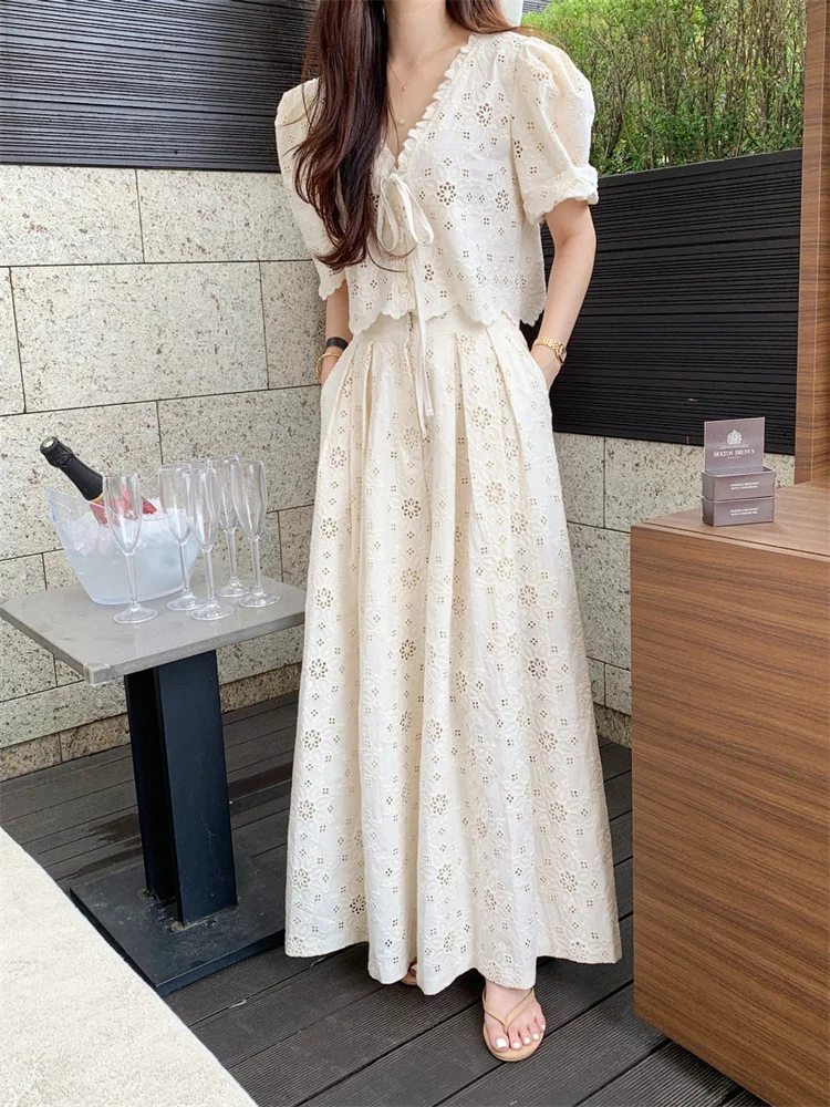 Ensemble de robe de style Boho pour femme, broderie en dentelle évidée, jupe mi-longue plissée taille haute, blanc, 2 pièces, vacances d'été