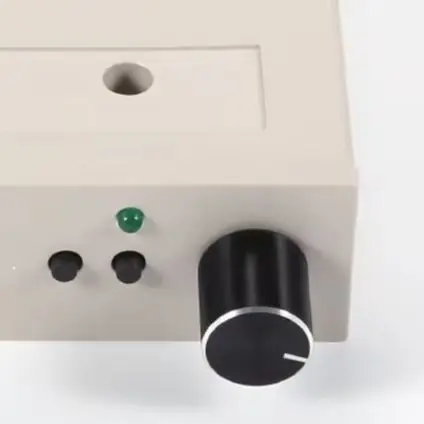 

Эмулятор дисковода на базе AT32F435 SFRM44 U100LQD 435 с OLED-экраном и регулировочной ручкой для старых компьютеров