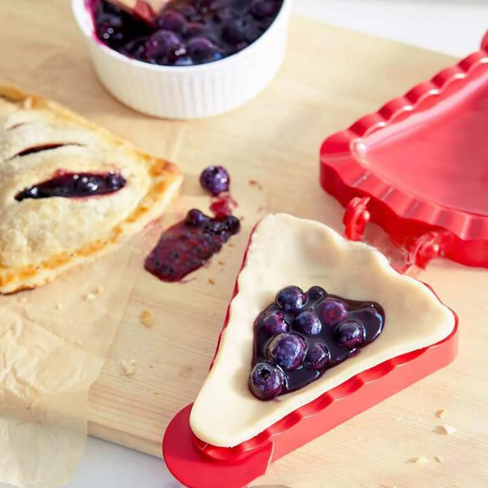 3PCS Xmas Snowflake & Tree Shape Dough Pie Press Set for Xmas Party Baking  Pie Pres  Maker,Dough  Pie Presser