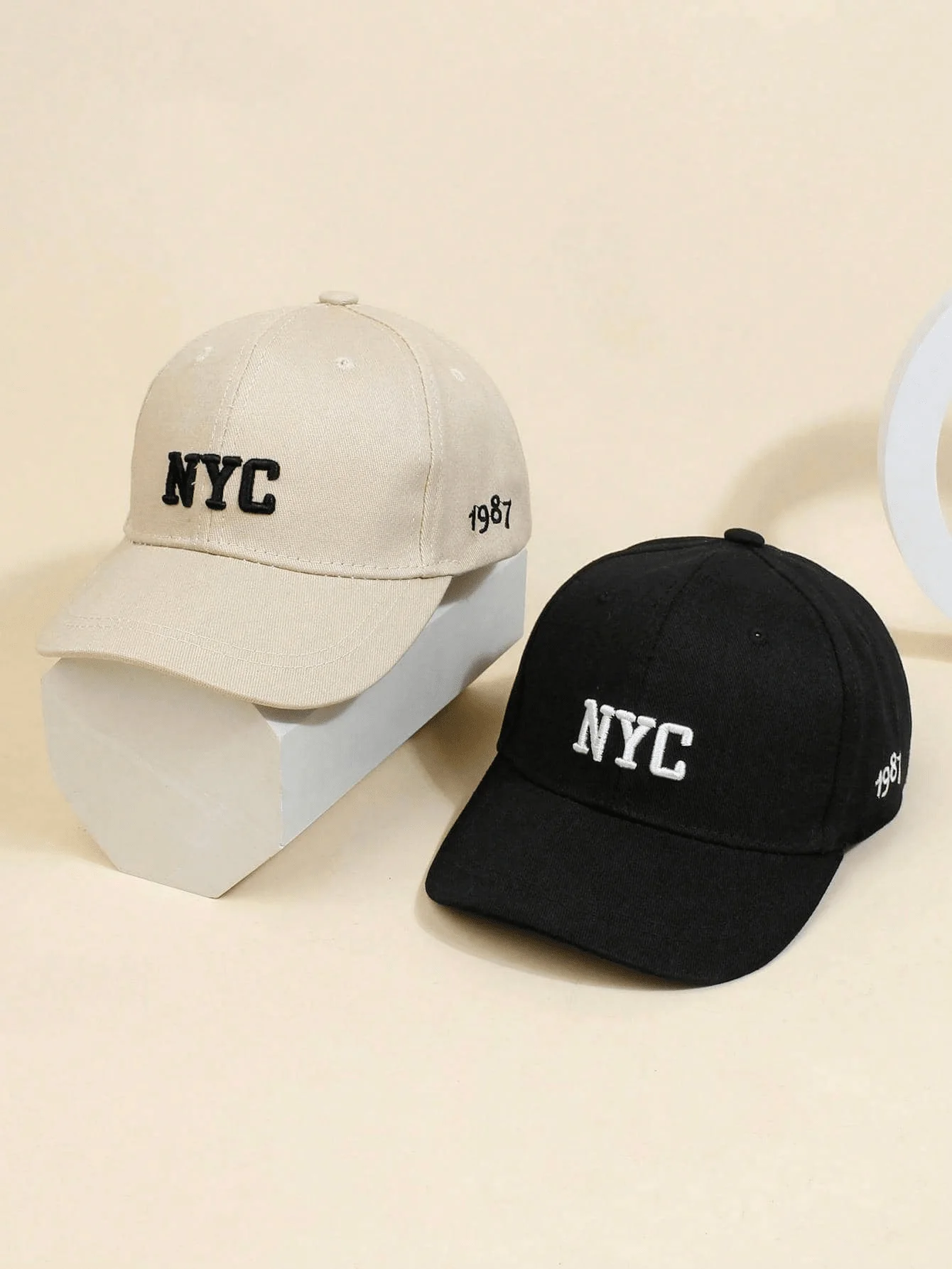 

2pcs Unisex Casual Baseball Cap Embroidered NYC Logo Plain Color Sun Visor Hat