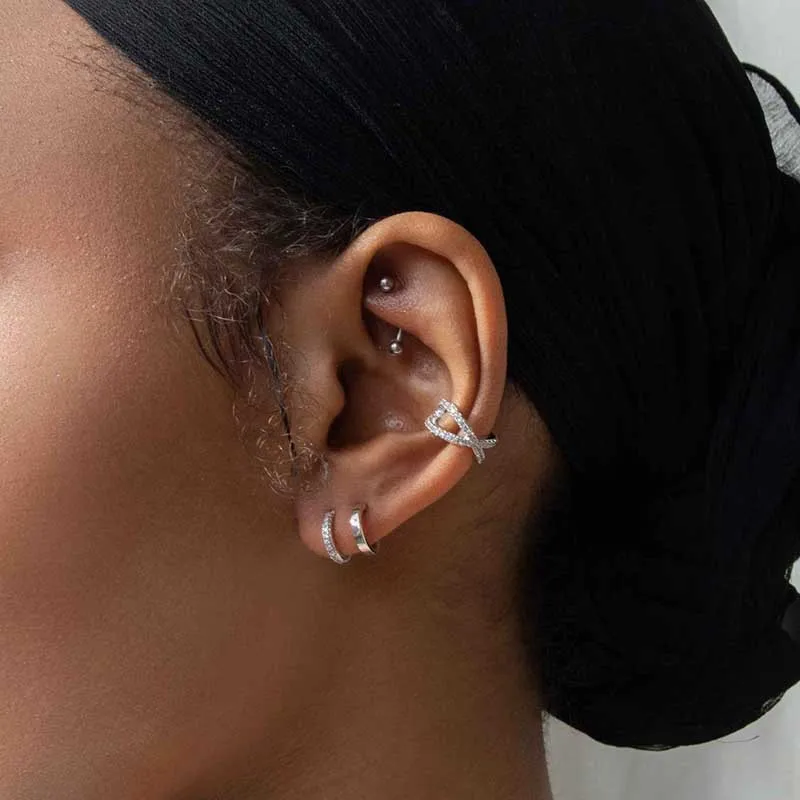 Fashion Stainless Steel X Shape Clip Earrings Women Creative Cubic Zirconia Ear Cuff Non-Piercing Earrings Wedding Trend Jewelry