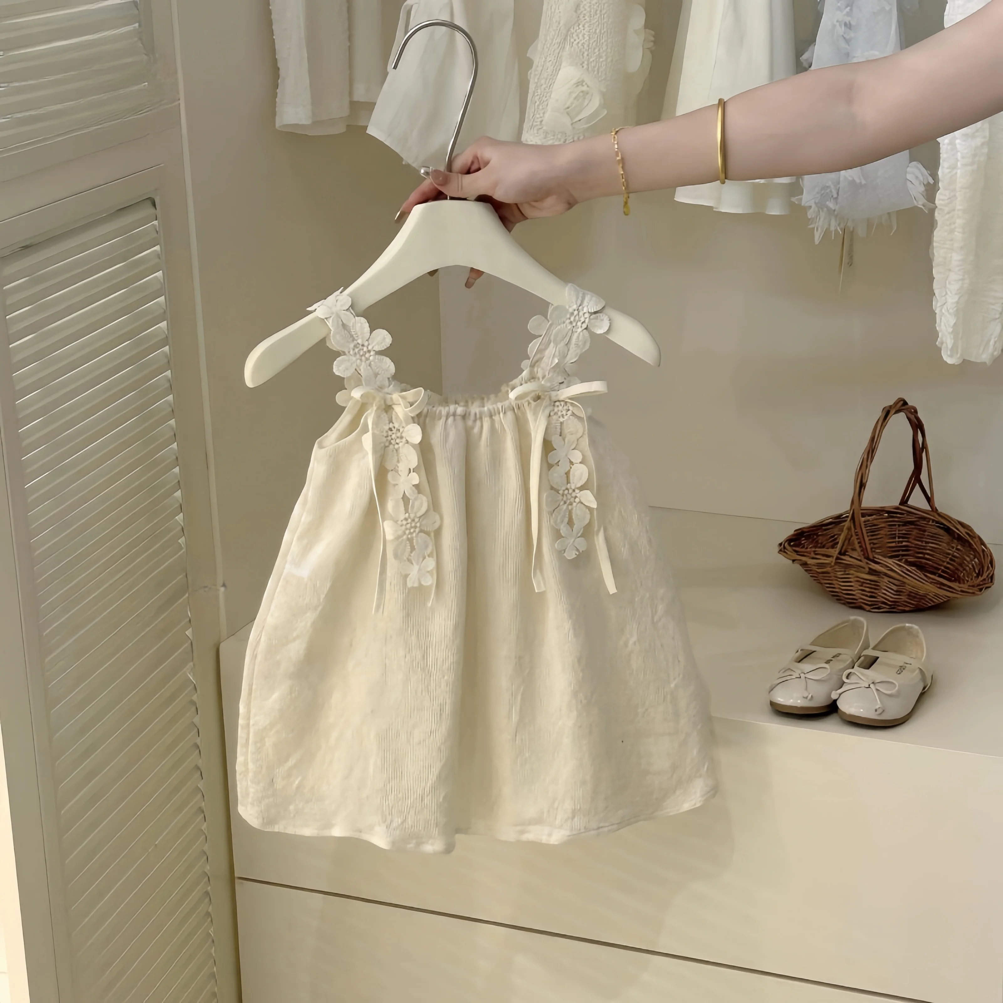 

Korean Style Summer Girls Flowers Sling Dress 2025 New Kids Baby Sweet Princess Dress Children's Trendy Casual Clothes
