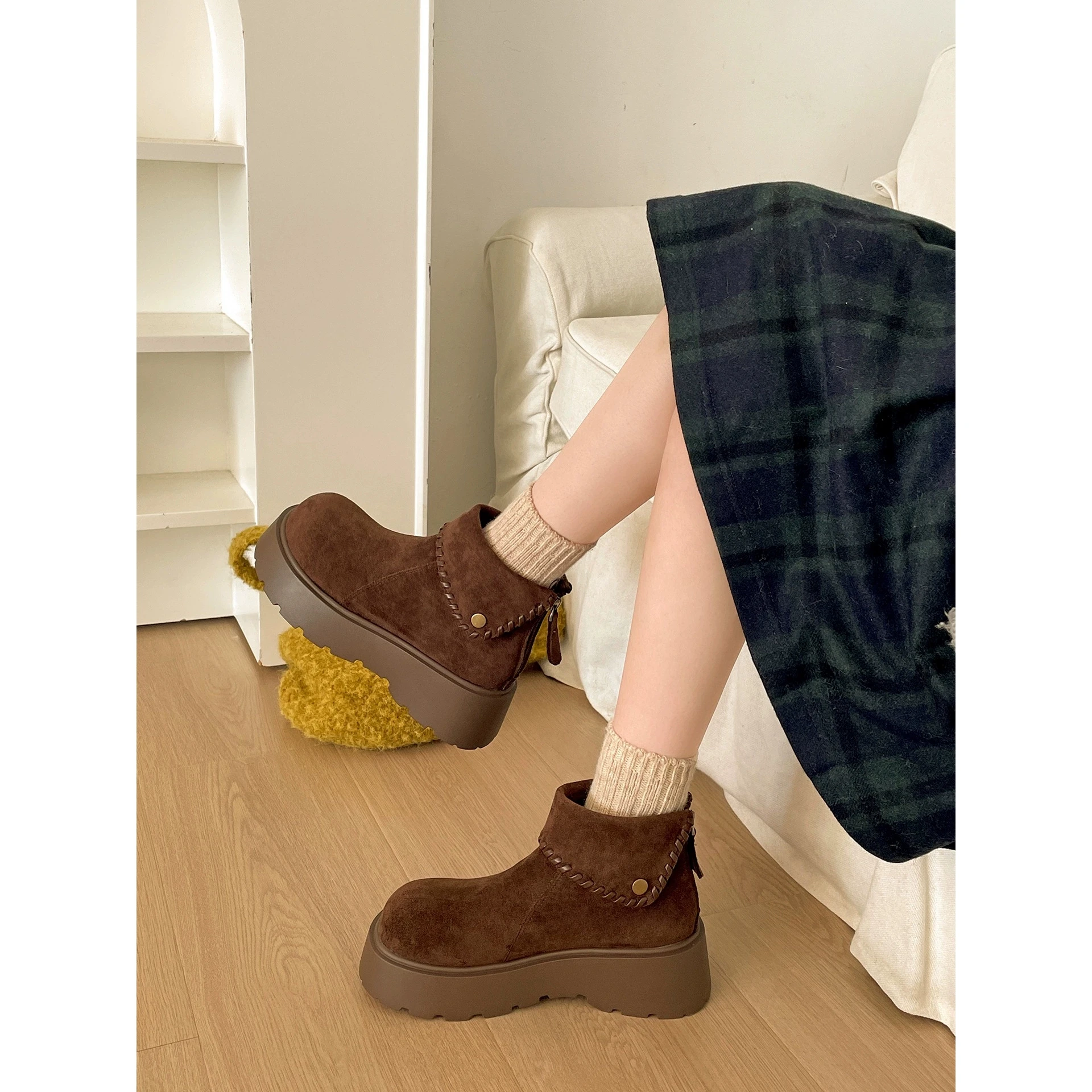 أحذية الثلوج سميكة القاع الشتاء الدافئة أحذية قصيرة جولة تو المطاط تسولي مقاوم للماء الفراء اصطف سستة إغلاق أحذية الشتاء #2