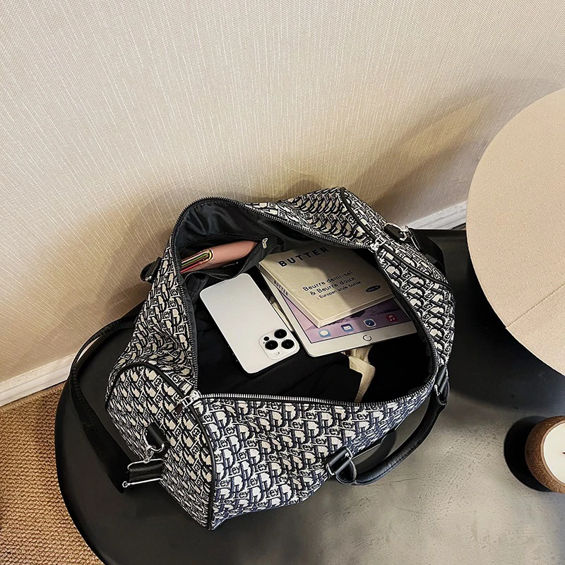 Cross Border Single Shoulder Letter Travel Bag Leisure Fashion Fitness Bag Spring New Item Single Shoulder Luggage Bag