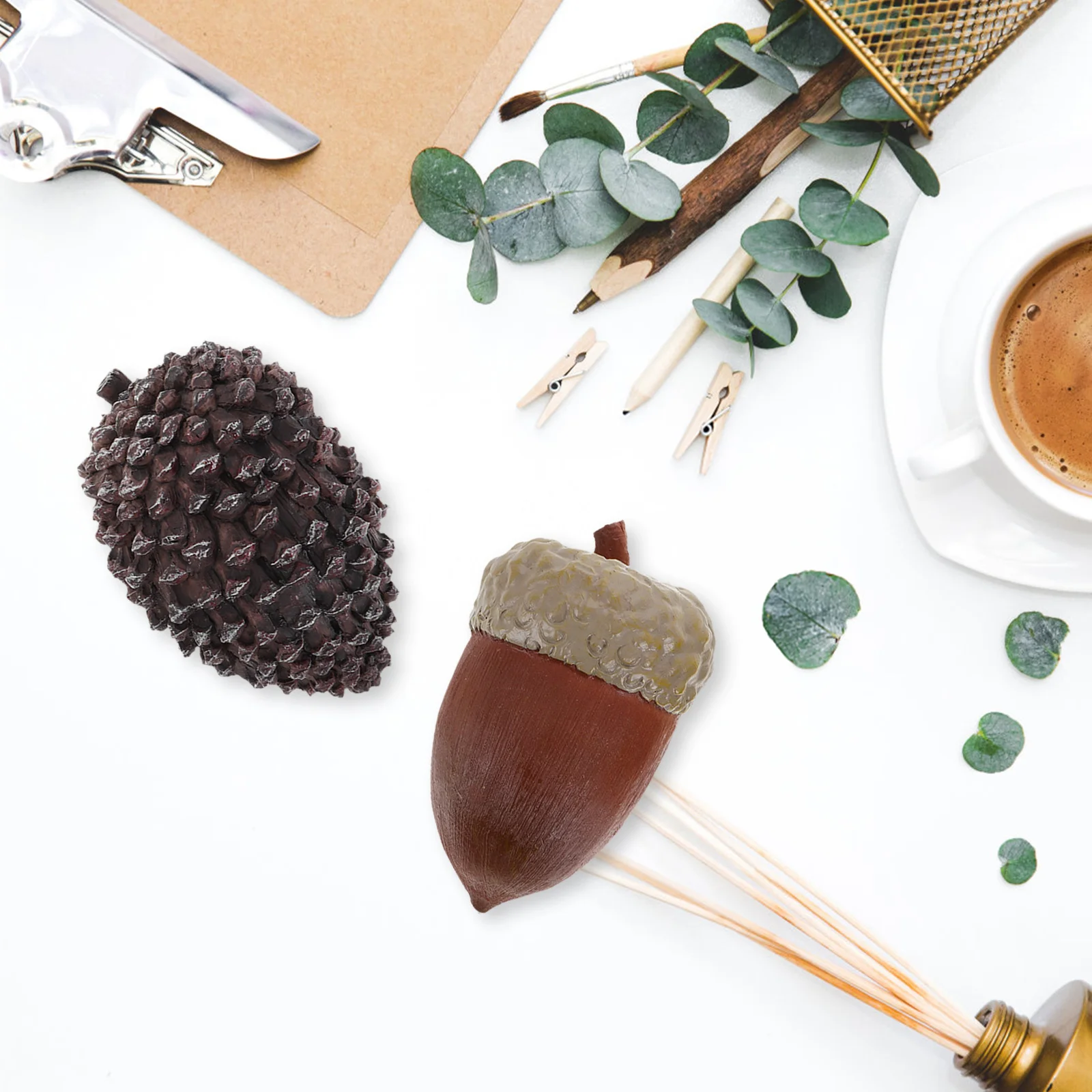 2 قطعة كوز الصنوبر مفتاح إخفاء الراتنج واقعية في الهواء الطلق مفاتيح مخفية صندوق حديقة تخزين حامل آمن صندوق مفاتيح شكل البلوط #5