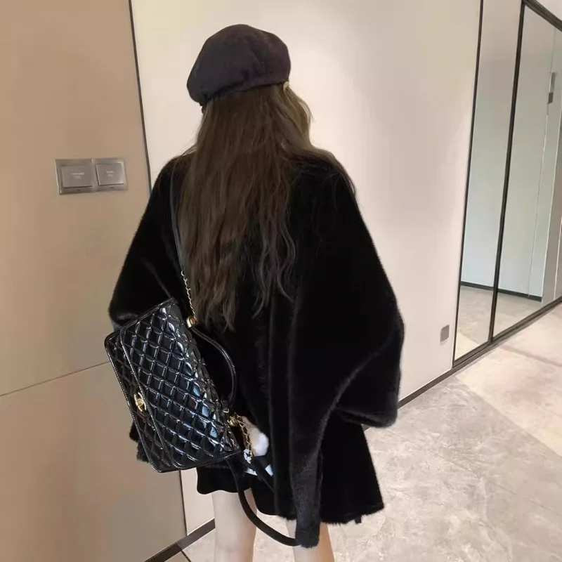 فراء المنك المقلد الجديد للخريف والشتاء للسيدات، نمط Idle، نمط فضفاض، تصميم بدون مشبك، الأكثر مبيعًا متعدد الاستخدامات، أكمام قابلة للتحويل #2