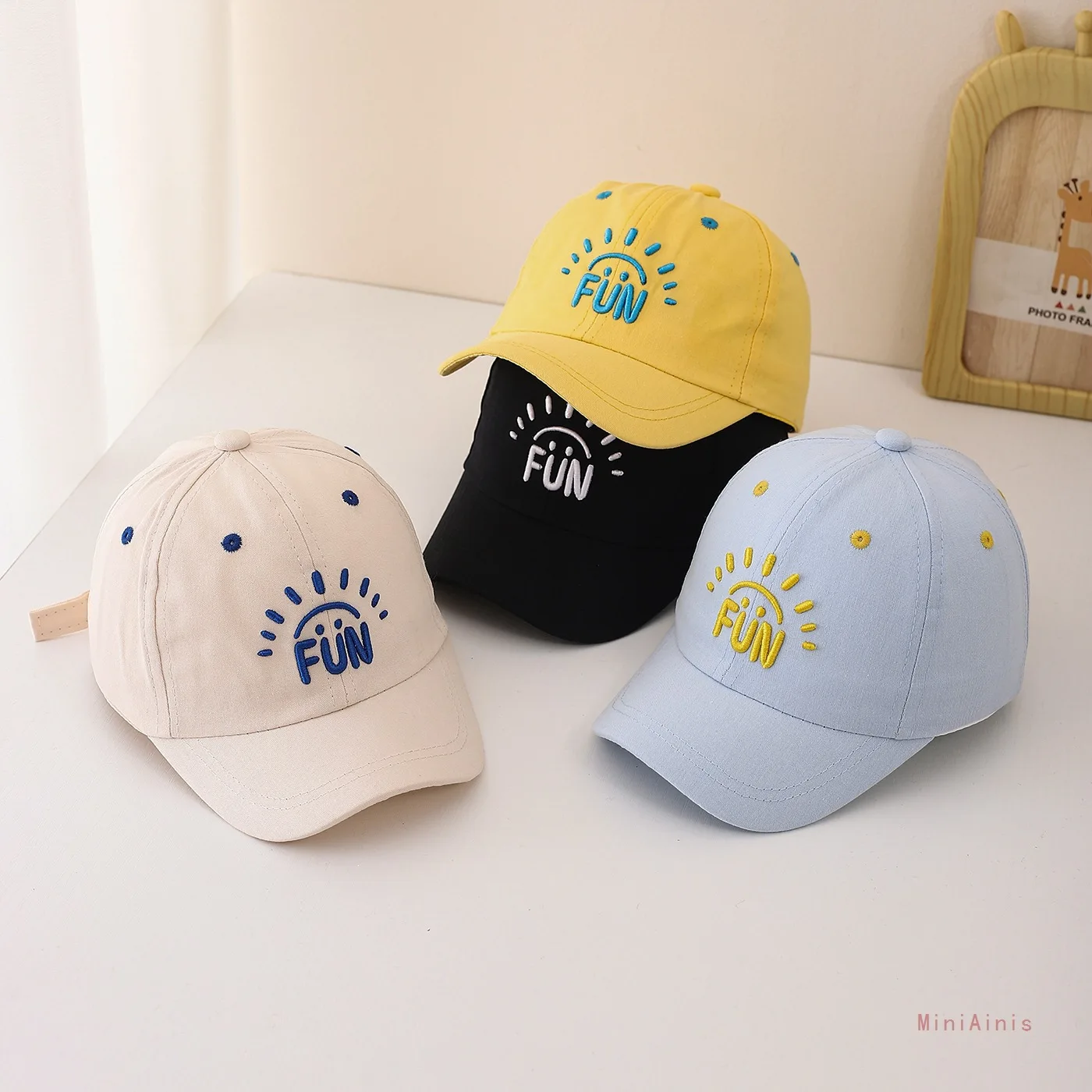 bone-de-beisebol-primavera-verao-2026-com-protecao-solar-para-meninos-e-meninas-bordado-de-letras-novo-chapeu-infantil-para-atividades-ao-ar-livre