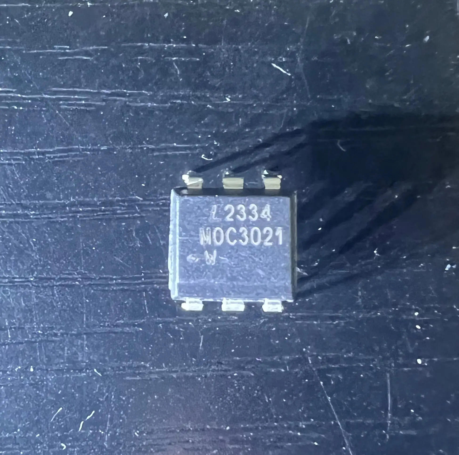 100 unids/lote MOC3021 DIP-6 nuevo Original envío gratis