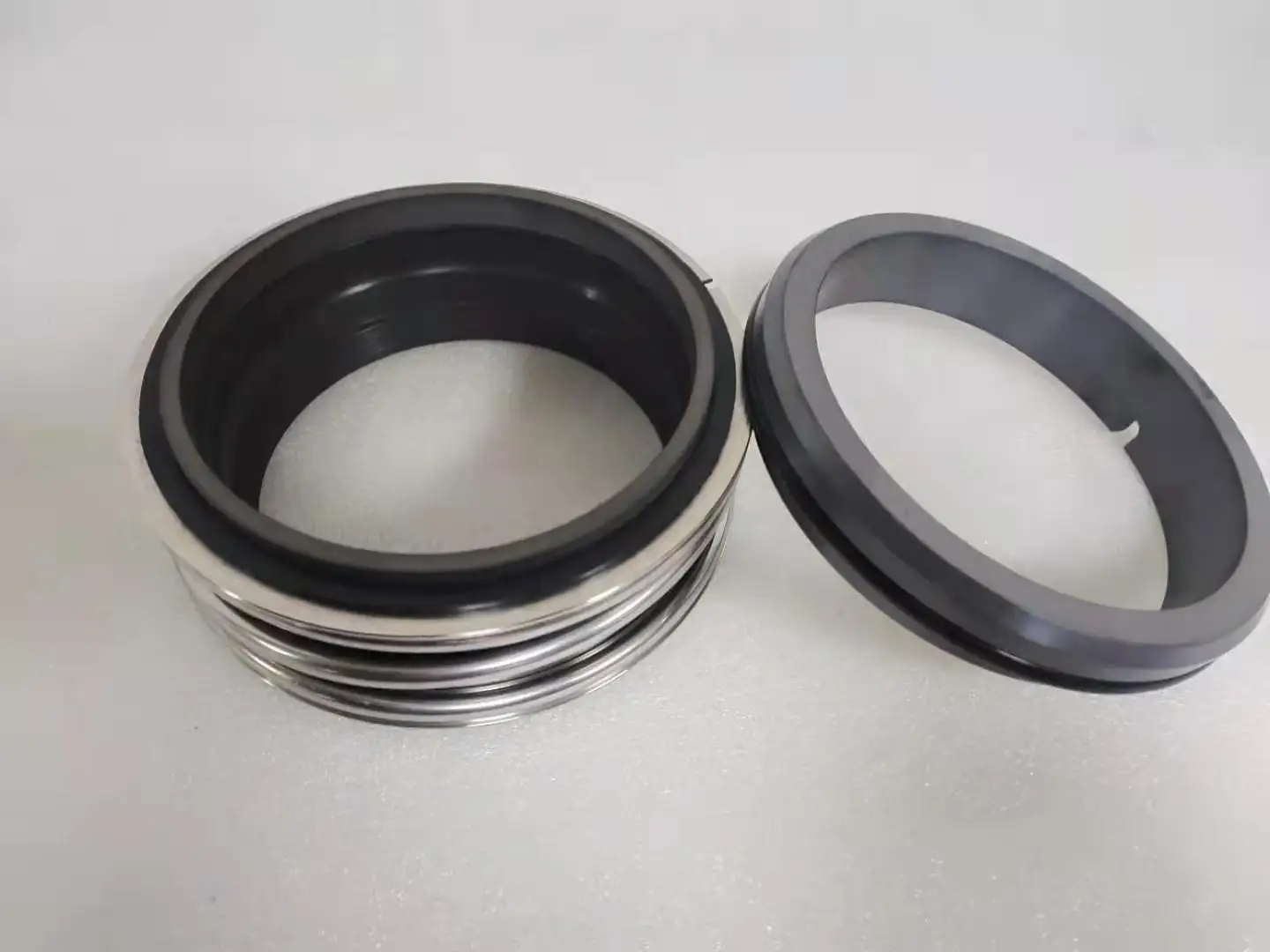 

MG1-130 , MG1/130-G60 , MB1-130 , 109-130mm , MG1/130-G9 TLANMP Mechanical Seals