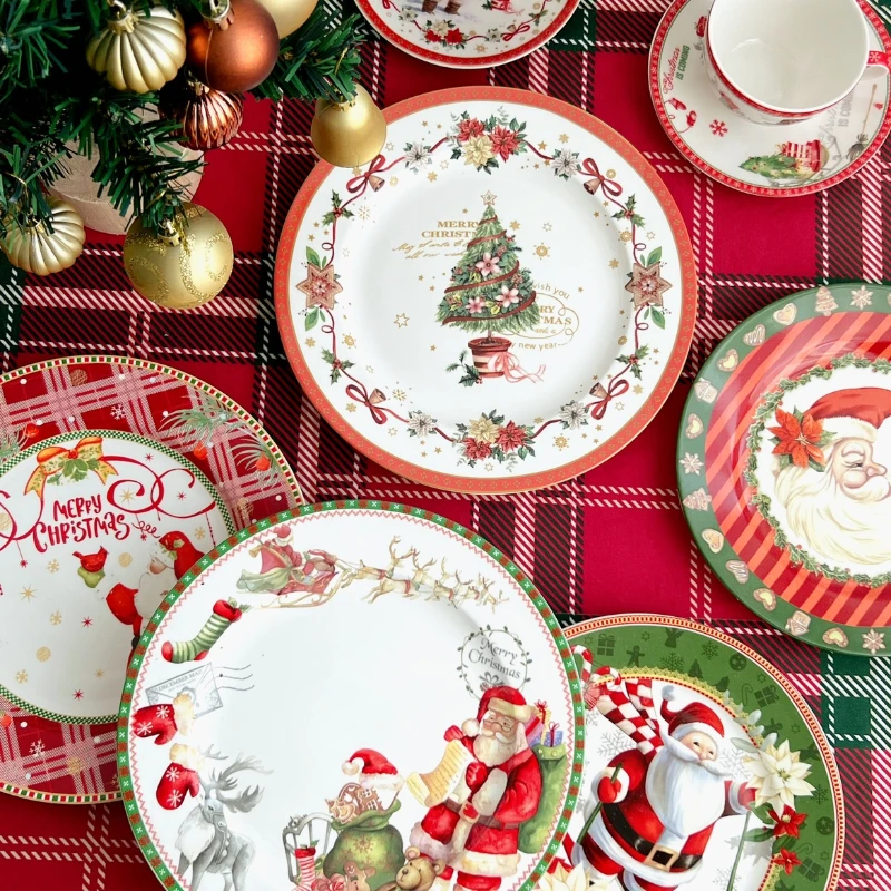 Christmas plates with various atmospheres, trees, Santa Claus, coffee cups, and plates